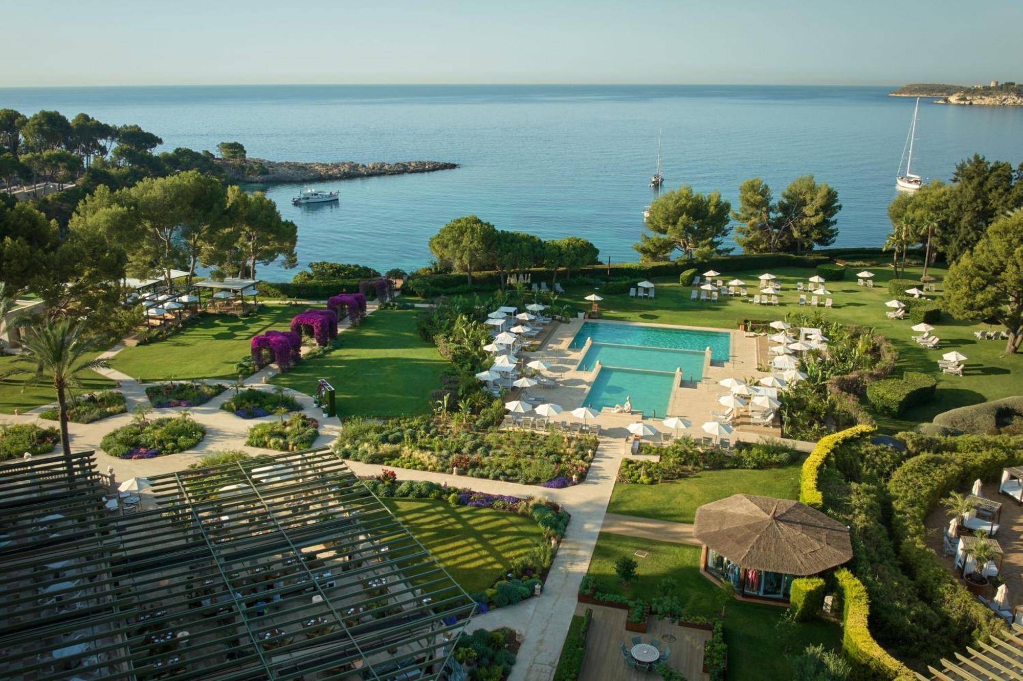 The St. Regis Mardavall Mallorca Resort Palma Nova  Exterior photo