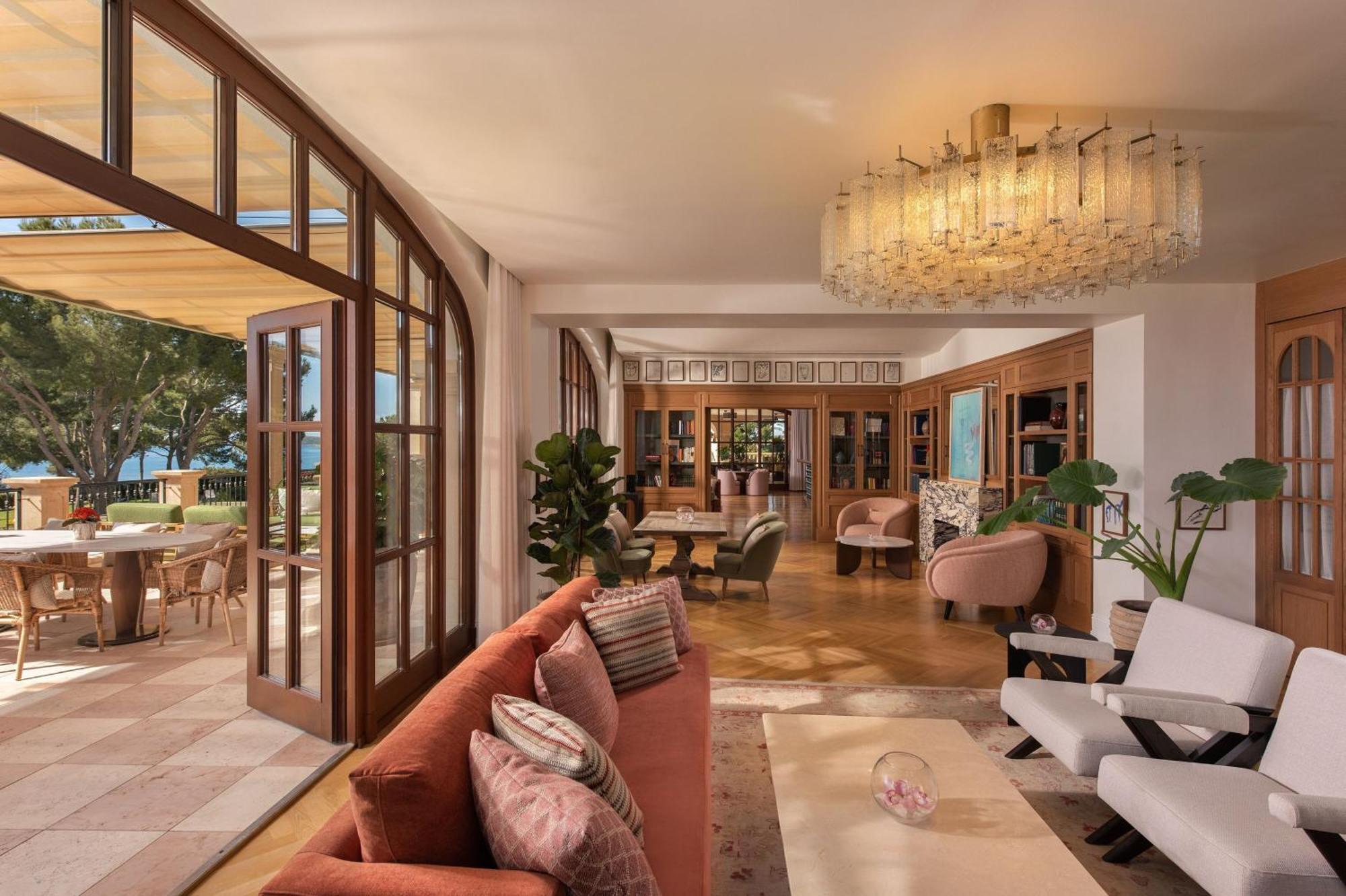 The St. Regis Mardavall Mallorca Resort Palma Nova  Exterior photo